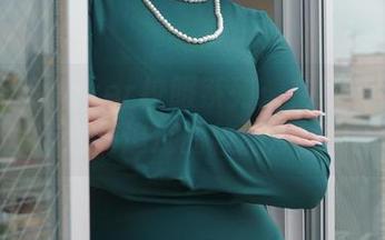 Alina Becker校服系列：在线解锁那些年我们追过的校服原图！